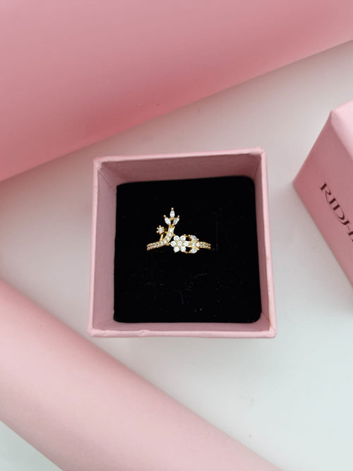 Enchanted Floral Vine Gold Ring