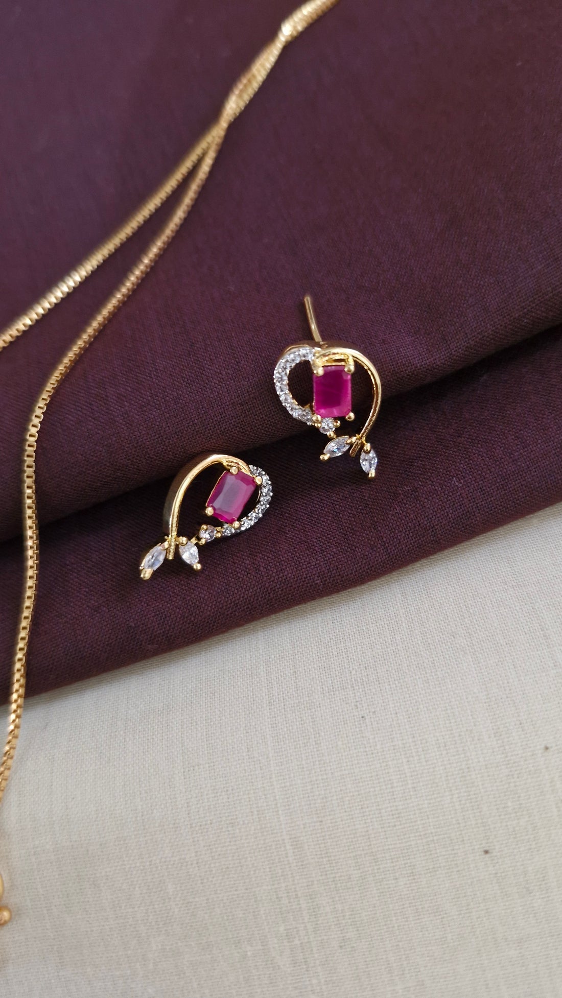 Heart Design Pink Pendant Set