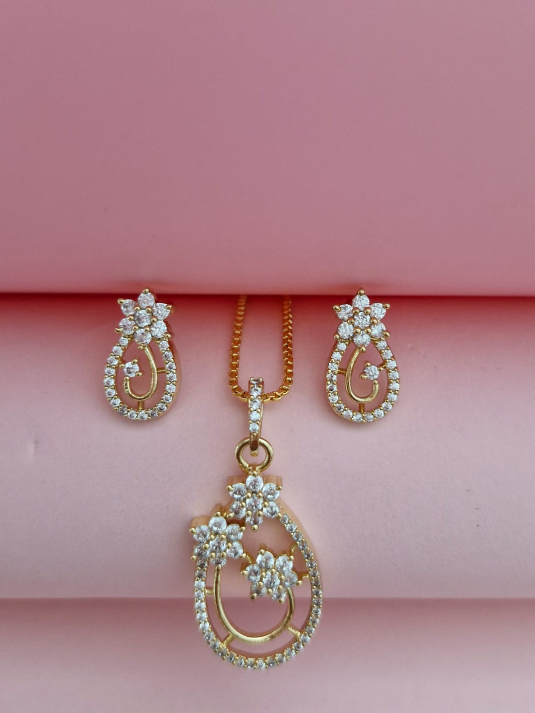 18K Gold-Plated Floral Teardrop CZ Pendant Necklace & Earrings Set for Women