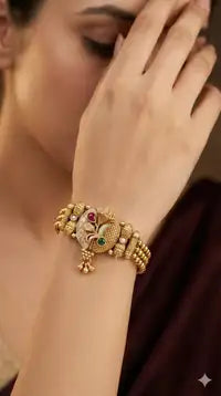 Gold Antique Haath Pochi For Women